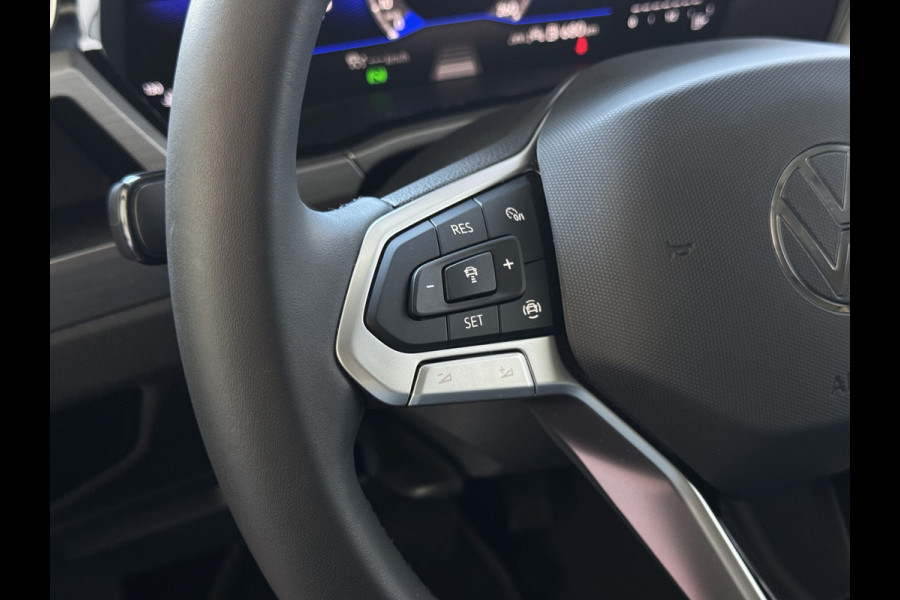 Volkswagen Touran 1.5 TSI 150PK 7P CARPLAY NAVI CAMERA LED ELEK.KLEP VIR.COCKPIT DODE.HOEK DET. STOELVERW KEYLESS 7P 7PERS 10/2024 "Volkswagen rijden begint bij Topautos.nl – 75 topmodellen direct op voorraad!"