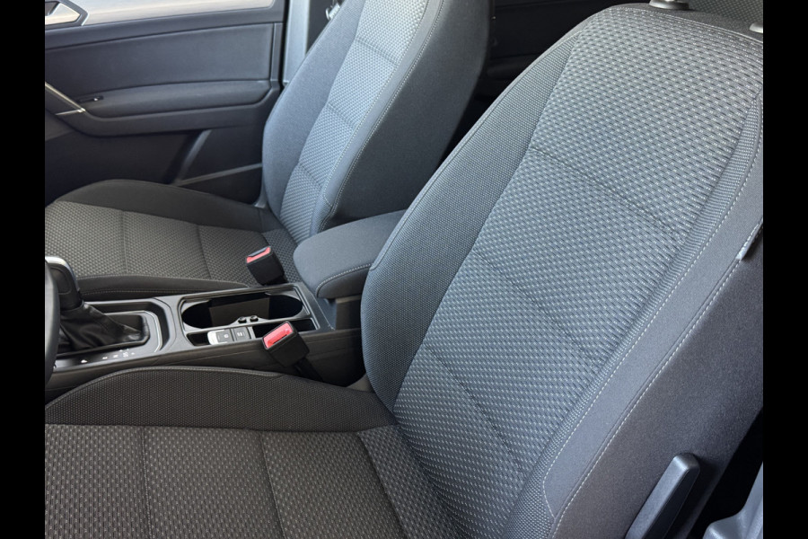 Volkswagen Touran 1.5 TSI 150PK 7P CARPLAY NAVI CAMERA LED ELEK.KLEP VIR.COCKPIT DODE.HOEK DET. STOELVERW KEYLESS 7P 7PERS 10/2024 "Volkswagen rijden begint bij Topautos.nl – 75 topmodellen direct op voorraad!"