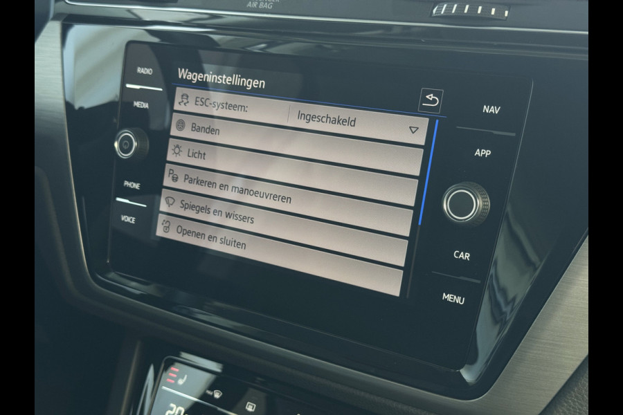 Volkswagen Touran 1.5 TSI 150PK 7P CARPLAY NAVI CAMERA LED ELEK.KLEP VIR.COCKPIT DODE.HOEK DET. STOELVERW KEYLESS 7P 7PERS 10/2024 "Volkswagen rijden begint bij Topautos.nl – 75 topmodellen direct op voorraad!"