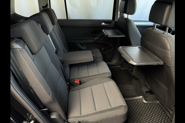 Volkswagen Touran 1.5 TSI 150PK 7P CARPLAY NAVI CAMERA LED ELEK.KLEP VIR.COCKPIT DODE.HOEK DET. STOELVERW KEYLESS 7P 7PERS 10/2024 "Volkswagen rijden begint bij Topautos.nl – 75 topmodellen direct op voorraad!"