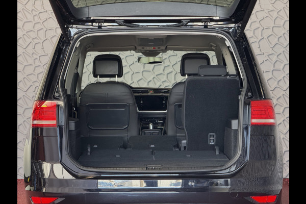 Volkswagen Touran 1.5 TSI 150PK 7P CARPLAY NAVI CAMERA LED ELEK.KLEP VIR.COCKPIT DODE.HOEK DET. STOELVERW KEYLESS 7P 7PERS 10/2024 "Volkswagen rijden begint bij Topautos.nl – 75 topmodellen direct op voorraad!"