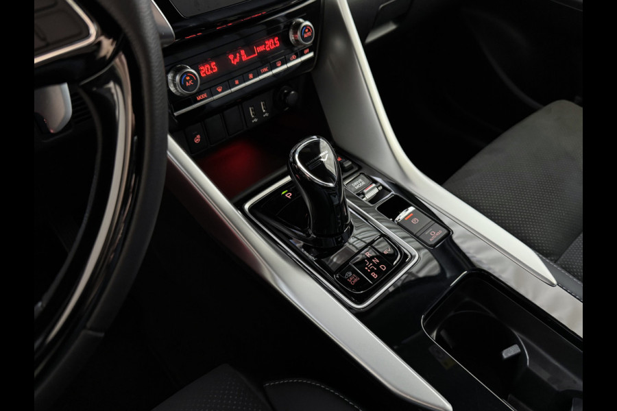 Mitsubishi Eclipse Cross 2.4 PHEV AWD EXECUTIVE ALLSEASON BAND. STOEL/STUUR/ACHTERBANK.VERW 360CAM ADAP.CRUISE AWD 4X4 Plug in Hybrid PHEV Mitsubishi Eclipse Cross 2.4 PHEV AWD EXECUTIVE ALLSEASON BAND. STOEL/STUUR/ACHTERBANK.VERW 360CAM ADAP.CRUISE AWD 4X4 Plug in Hybrid PHEV