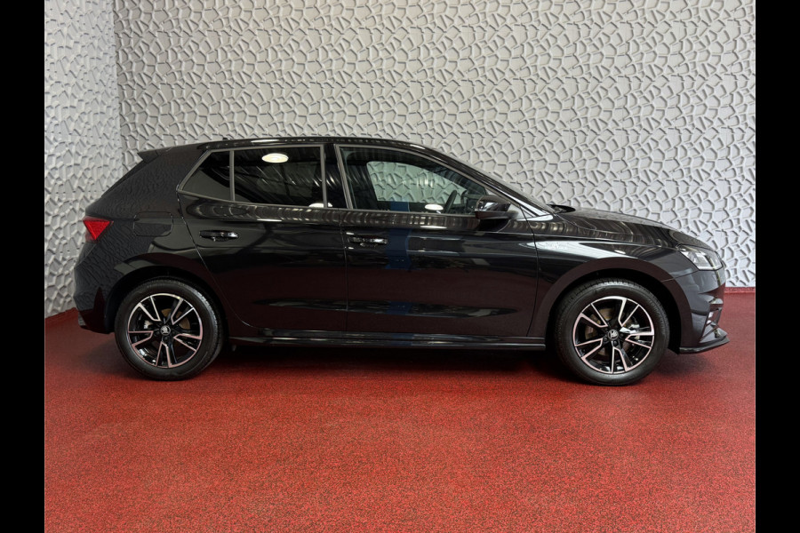 Škoda Fabia 1.0 TSI 116PK MONTE CARLO BLACK CAMERA LED STOEL/STUUR VERW ADAP, CRUISE VIC.COCKPIT 03/2025 Škoda Fabia 1.0 TSI 116PK MONTE CARLO BLACK CAMERA LED STOEL/STUUR VERW ADAP, CRUISE VIC.COCKPIT 03/2025