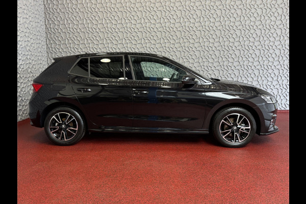 Škoda Fabia 1.0 TSI 116PK MONTE CARLO BLACK CAMERA LED STOEL/STUUR VERW ADAP, CRUISE VIC.COCKPIT 03/2025 Škoda Fabia 1.0 TSI 116PK MONTE CARLO BLACK CAMERA LED STOEL/STUUR VERW ADAP, CRUISE VIC.COCKPIT 03/2025