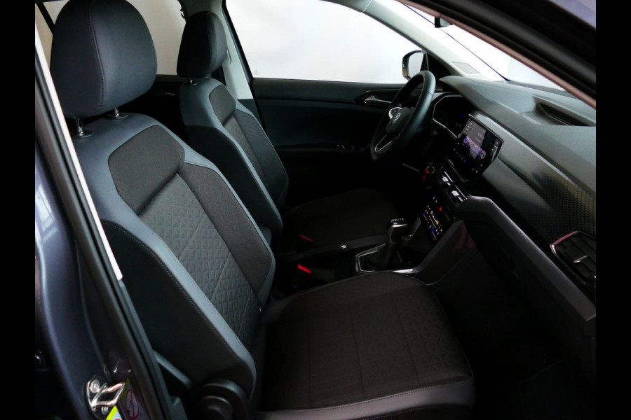 Volkswagen T-Cross 1.5 TSI 2024 150PK STYLE PLUS LMV CARPLAY NAVI VIR.COCKPIT LED CAMERA STOELVERW. ADAP.CRUIS DAB "Volkswagen rijden begint bij Topautos.nl – 75 topmodellen direct op voorraad!" Volkswagen T-Cross 1.5 TSI 2024 150PK STYLE PLUS LMV CARPLAY NAVI VIR.COCKPIT LED CAMERA STOELVERW. ADAP.CRUIS DAB "Volkswagen rijden begint bij Topautos.nl – 75 topmodellen direct op voorraad!"