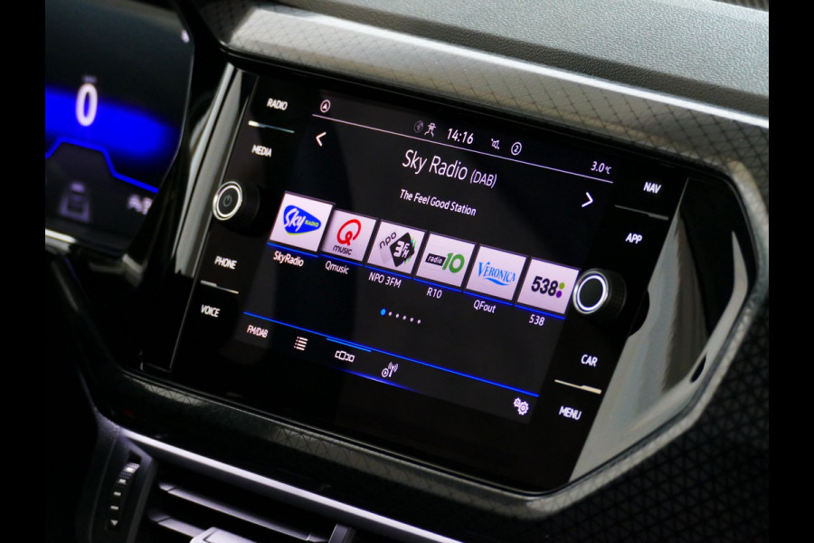 Volkswagen T-Cross 1.5 TSI 2024 150PK STYLE PLUS LMV CARPLAY NAVI VIR.COCKPIT LED CAMERA STOELVERW. ADAP.CRUIS DAB "Volkswagen rijden begint bij Topautos.nl – 75 topmodellen direct op voorraad!" Volkswagen T-Cross 1.5 TSI 2024 150PK STYLE PLUS LMV CARPLAY NAVI VIR.COCKPIT LED CAMERA STOELVERW. ADAP.CRUIS DAB "Volkswagen rijden begint bij Topautos.nl – 75 topmodellen direct op voorraad!"