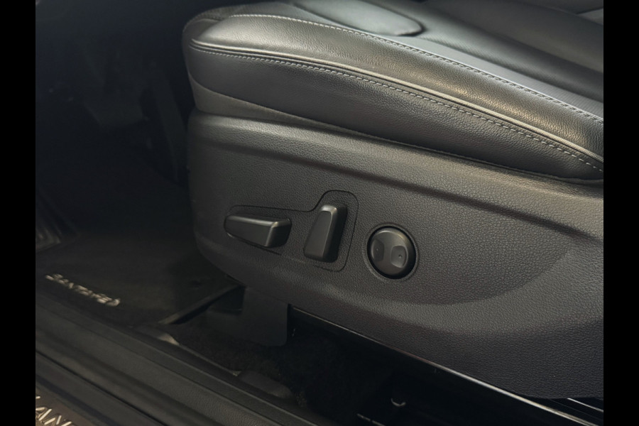 Hyundai Santa Fe 1.6 T-GDI PHEV PREMIUM 7P AWD LEER ELEK.KLEP CAMERA NAVI STOEL/STUUR VERW. PLUG IN HYBRID phev