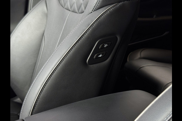 Hyundai Santa Fe 1.6 T-GDI PHEV PREMIUM 7P AWD LEER ELEK.KLEP CAMERA NAVI STOEL/STUUR VERW. PLUG IN HYBRID phev