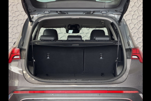 Hyundai Santa Fe 1.6 T-GDI PHEV PREMIUM 7P AWD LEER ELEK.KLEP CAMERA NAVI STOEL/STUUR VERW. PLUG IN HYBRID phev