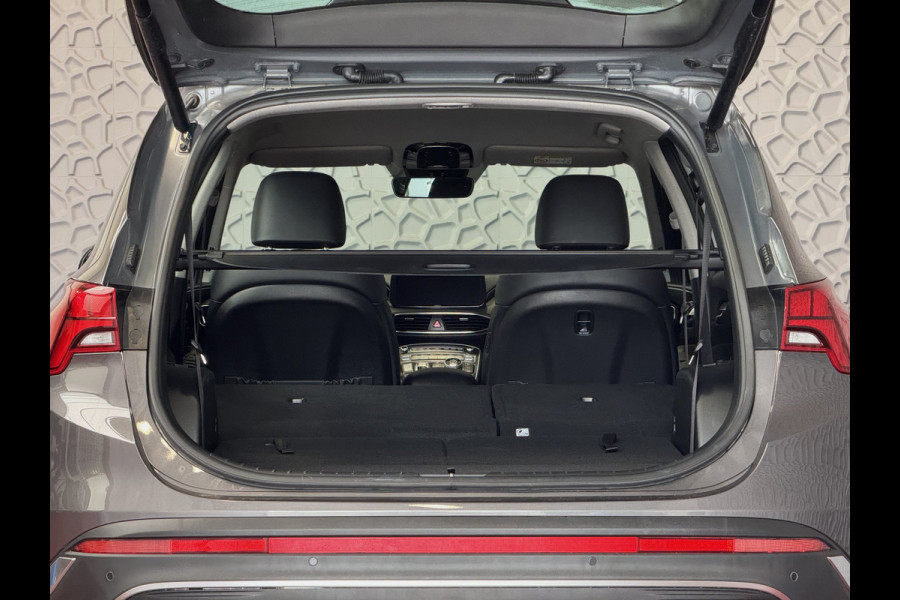 Hyundai Santa Fe 1.6 T-GDI PHEV PREMIUM 7P AWD LEER ELEK.KLEP CAMERA NAVI STOEL/STUUR VERW. PLUG IN HYBRID phev