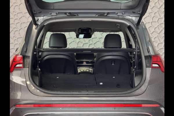 Hyundai Santa Fe 1.6 T-GDI PHEV PREMIUM 7P AWD LEER ELEK.KLEP CAMERA NAVI STOEL/STUUR VERW. PLUG IN HYBRID phev