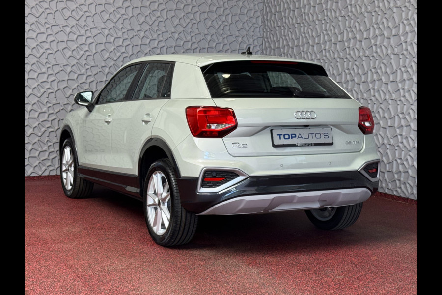 Audi Q2 35 TFSI 1.5 11/2024 ✅NIEUW MODEL✅ S EDITION 150PK VIR.COCKPIT 18''LMV TOUCHSCREEN CARPLAY NAVI CAMERA LED STOELVERW. PDC 11/2024 "Audi rijden begint bij Topautos.nl – 20 Audi topmodellen direct op voorraad!"