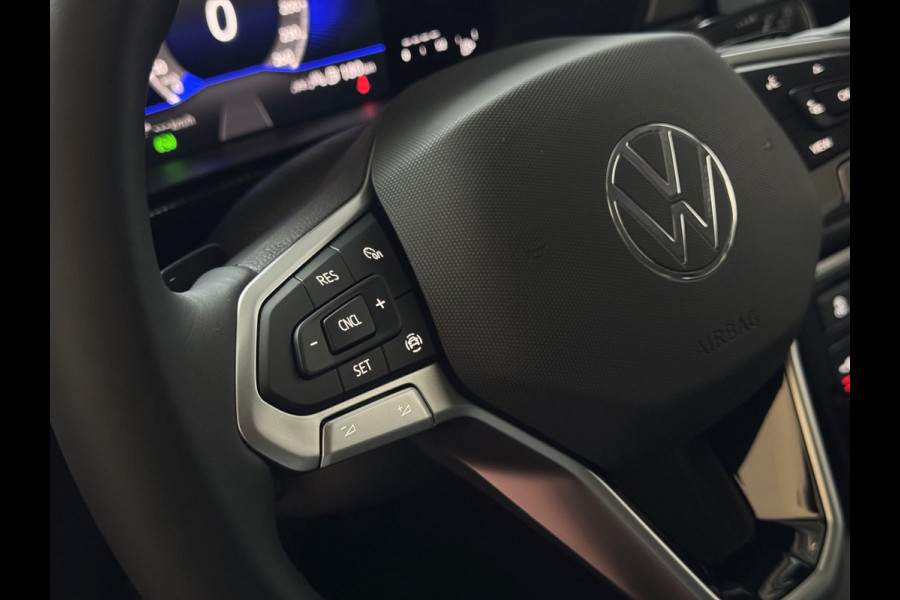 Volkswagen T-Cross NIEUWE AUTO / 150PK 1.5 / MODEL 2025 LED V+A CAMERA DIG.COCKPIT PRO STOELVERW KEYLESS P-ASSIST "Volkswagen rijden begint bij Topautos.nl – 75 topmodellen direct op voorraad!"