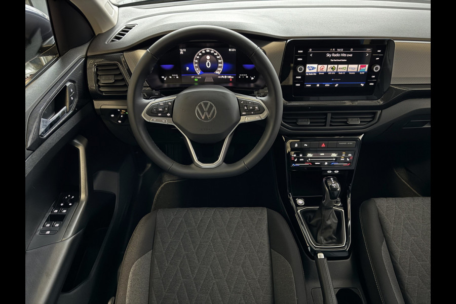 Volkswagen T-Cross NIEUWE AUTO / 150PK 1.5 / MODEL 2025 LED V+A CAMERA DIG.COCKPIT PRO STOELVERW KEYLESS P-ASSIST "Volkswagen rijden begint bij Topautos.nl – 75 topmodellen direct op voorraad!"