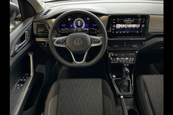 Volkswagen T-Cross NIEUWE AUTO / 150PK 1.5 / MODEL 2025 LED V+A CAMERA DIG.COCKPIT PRO STOELVERW KEYLESS P-ASSIST "Volkswagen rijden begint bij Topautos.nl – 75 topmodellen direct op voorraad!"