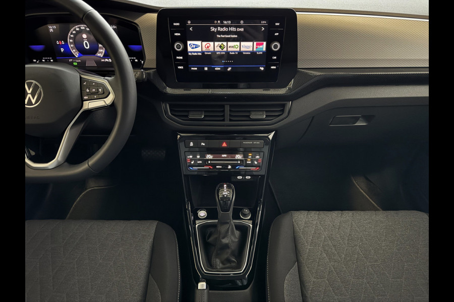 Volkswagen T-Cross NIEUWE AUTO / 150PK 1.5 / MODEL 2025 LED V+A CAMERA DIG.COCKPIT PRO STOELVERW KEYLESS P-ASSIST "Volkswagen rijden begint bij Topautos.nl – 75 topmodellen direct op voorraad!"