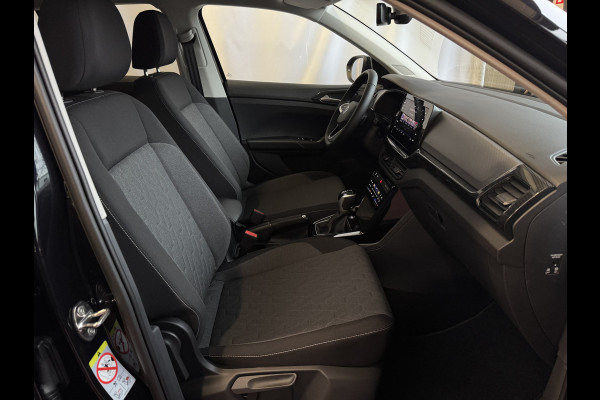 Volkswagen T-Cross NIEUWE AUTO / 150PK 1.5 / MODEL 2025 LED V+A CAMERA DIG.COCKPIT PRO STOELVERW KEYLESS P-ASSIST "Volkswagen rijden begint bij Topautos.nl – 75 topmodellen direct op voorraad!"