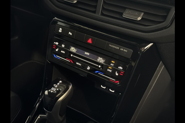 Volkswagen T-Cross NIEUWE AUTO / 150PK 1.5 / MODEL 2025 LED V+A CAMERA DIG.COCKPIT PRO STOELVERW KEYLESS P-ASSIST "Volkswagen rijden begint bij Topautos.nl – 75 topmodellen direct op voorraad!"