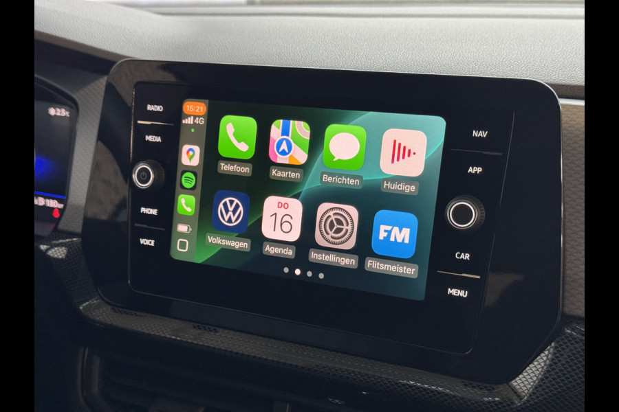 Volkswagen T-Cross NIEUWE AUTO / 150PK 1.5 / MODEL 2025 LED V+A CAMERA DIG.COCKPIT PRO STOELVERW KEYLESS P-ASSIST "Volkswagen rijden begint bij Topautos.nl – 75 topmodellen direct op voorraad!"