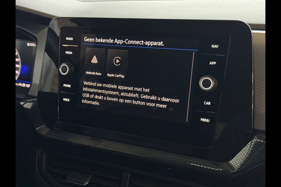 Volkswagen T-Cross NIEUWE AUTO / 150PK 1.5 / MODEL 2025 LED V+A CAMERA DIG.COCKPIT PRO STOELVERW KEYLESS P-ASSIST "Volkswagen rijden begint bij Topautos.nl – 75 topmodellen direct op voorraad!"