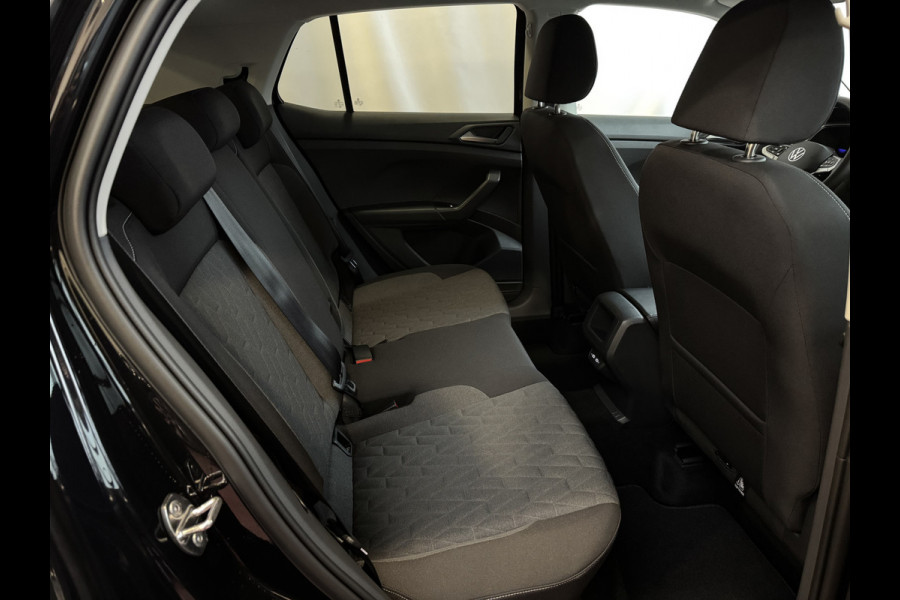 Volkswagen T-Cross NIEUWE AUTO / 150PK 1.5 / MODEL 2025 LED V+A CAMERA DIG.COCKPIT PRO STOELVERW KEYLESS P-ASSIST "Volkswagen rijden begint bij Topautos.nl – 75 topmodellen direct op voorraad!"