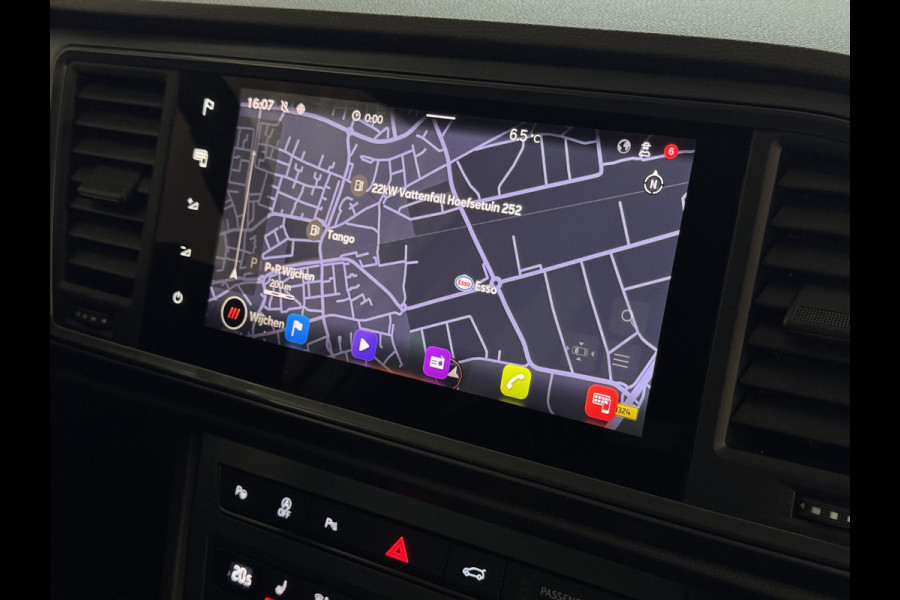 CUPRA Ateca 1.5 TSI 2.788KM.  BEATS MATRIX LED ELEK.KLEP TREKHAAK NAVI CAMERA CARPLAY STOEL/STUUR VERW 09/2024