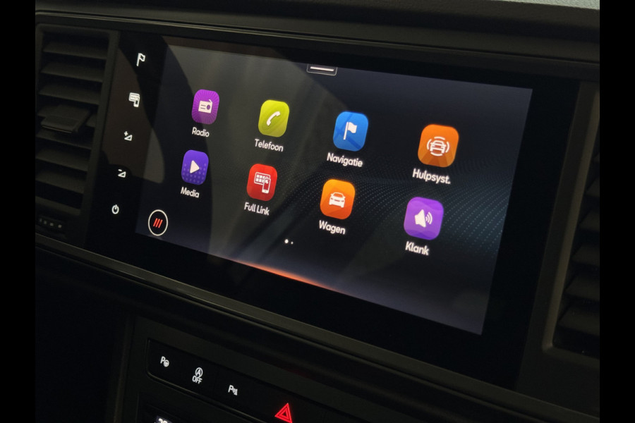 CUPRA Ateca 1.5 TSI 2.788KM.  BEATS MATRIX LED ELEK.KLEP TREKHAAK NAVI CAMERA CARPLAY STOEL/STUUR VERW 09/2024