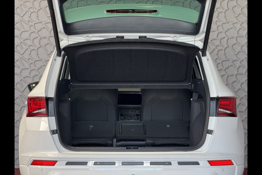 CUPRA Ateca 1.5 TSI 2.788KM.  BEATS MATRIX LED ELEK.KLEP TREKHAAK NAVI CAMERA CARPLAY STOEL/STUUR VERW 09/2024