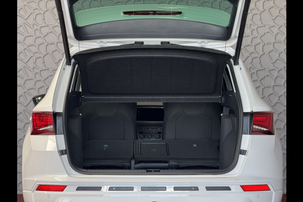 CUPRA Ateca 1.5 TSI 2.788KM.  BEATS MATRIX LED ELEK.KLEP TREKHAAK NAVI CAMERA CARPLAY STOEL/STUUR VERW 09/2024