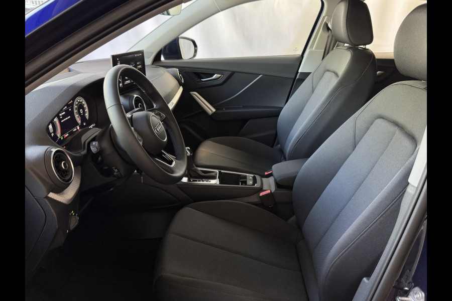 Audi Q2 35 TFSI 1.5 S EDITION FACELIFT 150 PK VIR.COCKPIT TOUCHSCREEN CARPLAY NAVI CAMERA LED STOELVERW. PDC 2025 "Audi rijden begint bij Topautos.nl – 20 Audi topmodellen direct op voorraad!"