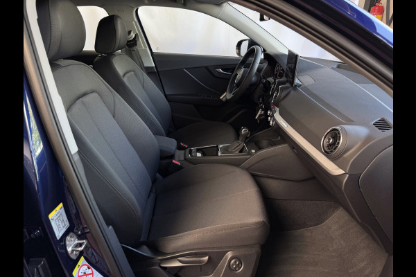 Audi Q2 35 TFSI 1.5 S EDITION FACELIFT 150 PK VIR.COCKPIT TOUCHSCREEN CARPLAY NAVI CAMERA LED STOELVERW. PDC 2025 "Audi rijden begint bij Topautos.nl – 20 Audi topmodellen direct op voorraad!"