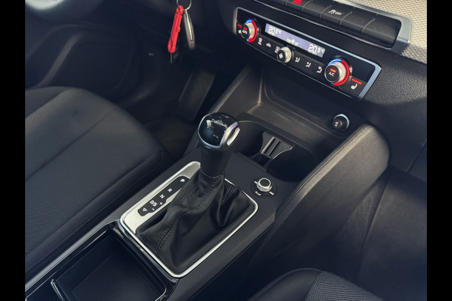 Audi Q2 35 TFSI 1.5 S EDITION FACELIFT 150 PK VIR.COCKPIT TOUCHSCREEN CARPLAY NAVI CAMERA LED STOELVERW. PDC 2025 "Audi rijden begint bij Topautos.nl – 20 Audi topmodellen direct op voorraad!"