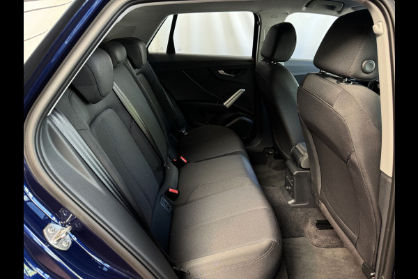 Audi Q2 35 TFSI 1.5 S EDITION FACELIFT 150 PK VIR.COCKPIT TOUCHSCREEN CARPLAY NAVI CAMERA LED STOELVERW. PDC 2025 "Audi rijden begint bij Topautos.nl – 20 Audi topmodellen direct op voorraad!"
