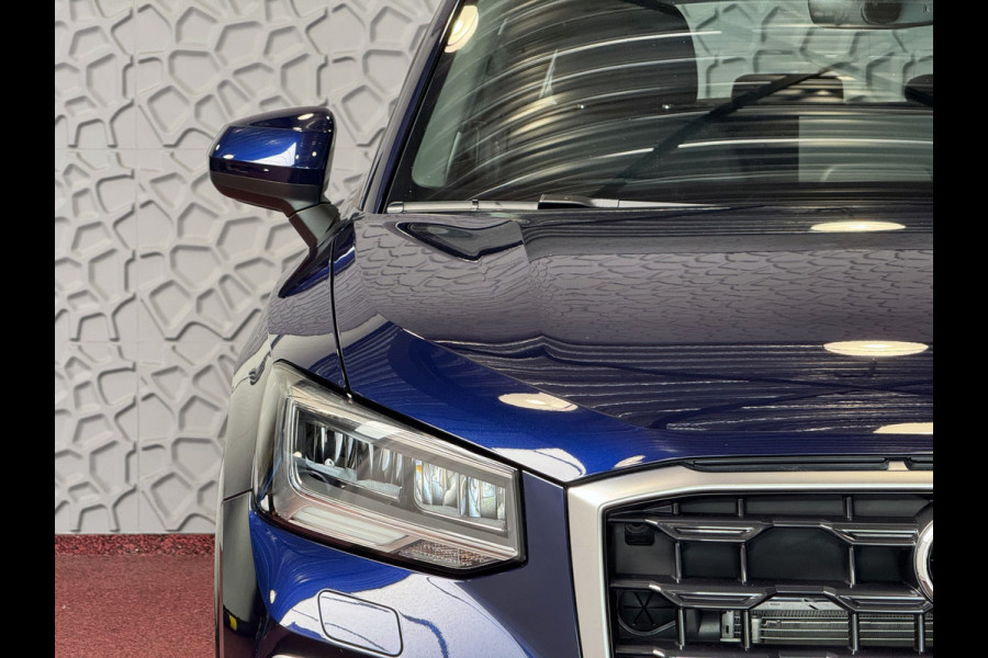 Audi Q2 35 TFSI 1.5 S EDITION FACELIFT 150 PK VIR.COCKPIT TOUCHSCREEN CARPLAY NAVI CAMERA LED STOELVERW. PDC 2025 "Audi rijden begint bij Topautos.nl – 20 Audi topmodellen direct op voorraad!"