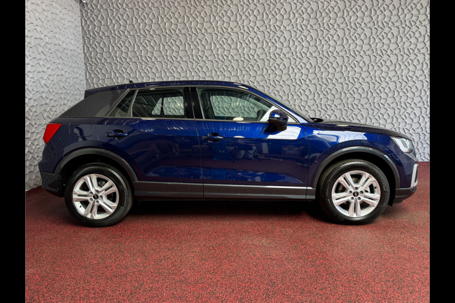 Audi Q2 35 TFSI 1.5 S EDITION FACELIFT 150 PK VIR.COCKPIT TOUCHSCREEN CARPLAY NAVI CAMERA LED STOELVERW. PDC 2025 "Audi rijden begint bij Topautos.nl – 20 Audi topmodellen direct op voorraad!"