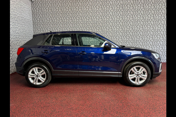 Audi Q2 35 TFSI 1.5 S EDITION FACELIFT 150 PK VIR.COCKPIT TOUCHSCREEN CARPLAY NAVI CAMERA LED STOELVERW. PDC 2025 "Audi rijden begint bij Topautos.nl – 20 Audi topmodellen direct op voorraad!"