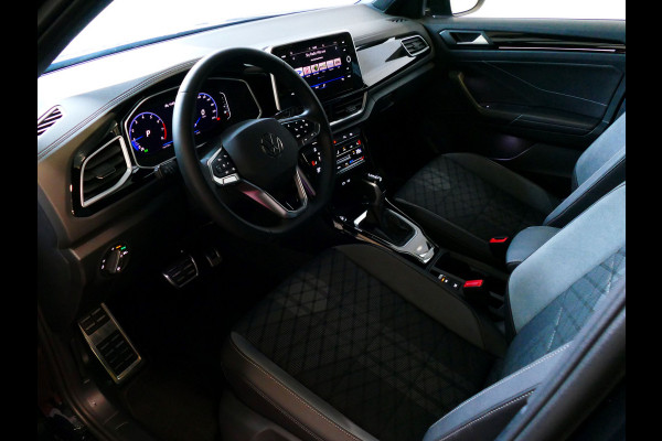Volkswagen T-Roc ✅NIEUWE AUTO✅ 1.5 TSI 150PK R-LINE EVO IQ LIGHT ALCANTARA ELEK.KLEP CARPLAY STOEL/STUUR VERW. 18"LMV VIR.COCKPIT RLINE R LINE "Volkswagen rijden begint bij Topautos.nl – 75 topmodellen direct op voorraad!"