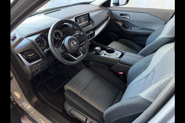 Nissan X-Trail 1.5 MHEV 7PERS. 1800 KG TREK. STOEL/BANK/RUIT CARPLAY NAVI VERW. LED ADAP.CRUISE 7P 7 PERSOONS 10/2024