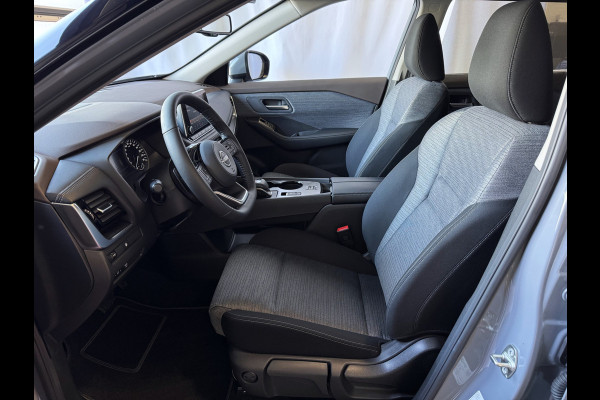 Nissan X-Trail 1.5 MHEV 7PERS. 1800 KG TREK. STOEL/BANK/RUIT CARPLAY NAVI VERW. LED ADAP.CRUISE 7P 7 PERSOONS 10/2024