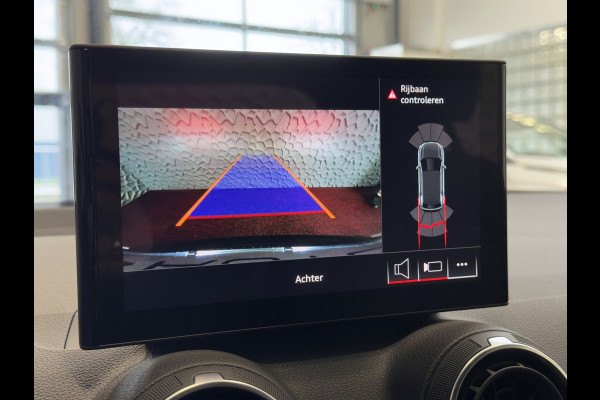 Audi Q2 35 TFSI 1.5 S EDITION 150PK VIR.COCKPIT ELEK.KLEP TOUCHSCREEN CARPLAY NAVI CAMERA MATRIX LED STOELVERW. PDC KEYLESS 06/2024 "Audi rijden begint bij Topautos.nl – 20 Audi topmodellen direct op voorraad!"