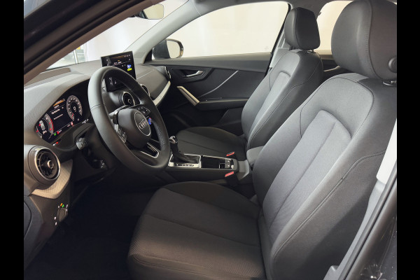 Audi Q2 35 TFSI 1.5 S EDITION 150PK VIR.COCKPIT ELEK.KLEP TOUCHSCREEN CARPLAY NAVI CAMERA MATRIX LED STOELVERW. PDC KEYLESS 06/2024 "Audi rijden begint bij Topautos.nl – 20 Audi topmodellen direct op voorraad!"