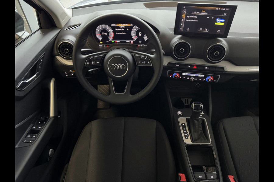 Audi Q2 35 TFSI 1.5 S EDITION 150PK VIR.COCKPIT ELEK.KLEP TOUCHSCREEN CARPLAY NAVI CAMERA MATRIX LED STOELVERW. PDC KEYLESS 06/2024 "Audi rijden begint bij Topautos.nl – 20 Audi topmodellen direct op voorraad!"