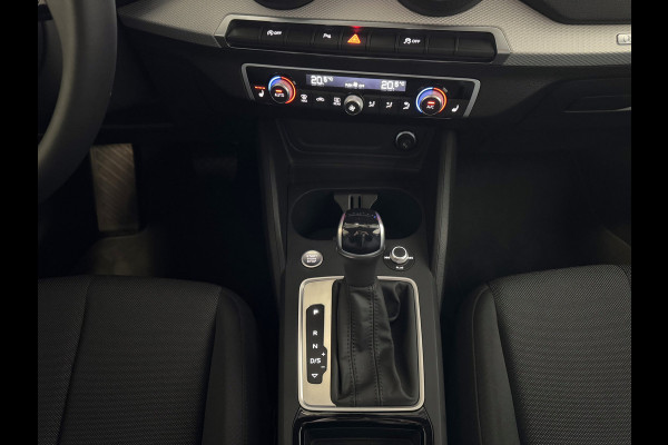 Audi Q2 35 TFSI 1.5 S EDITION 150PK VIR.COCKPIT ELEK.KLEP TOUCHSCREEN CARPLAY NAVI CAMERA MATRIX LED STOELVERW. PDC KEYLESS 06/2024 "Audi rijden begint bij Topautos.nl – 20 Audi topmodellen direct op voorraad!"