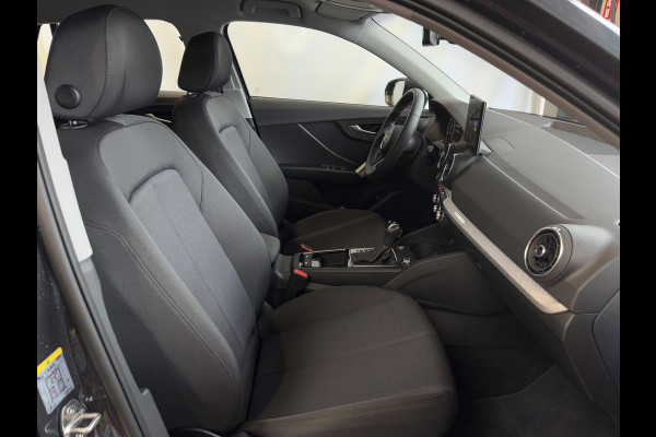 Audi Q2 35 TFSI 1.5 S EDITION 150PK VIR.COCKPIT ELEK.KLEP TOUCHSCREEN CARPLAY NAVI CAMERA MATRIX LED STOELVERW. PDC KEYLESS 06/2024 "Audi rijden begint bij Topautos.nl – 20 Audi topmodellen direct op voorraad!"