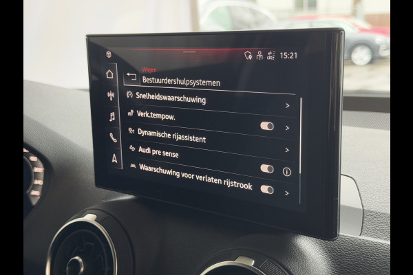 Audi Q2 35 TFSI 1.5 S EDITION 150PK VIR.COCKPIT ELEK.KLEP TOUCHSCREEN CARPLAY NAVI CAMERA MATRIX LED STOELVERW. PDC KEYLESS 06/2024 "Audi rijden begint bij Topautos.nl – 20 Audi topmodellen direct op voorraad!"