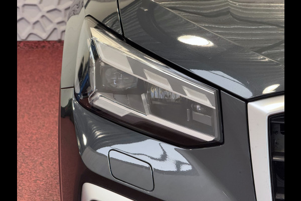 Audi Q2 35 TFSI 1.5 S EDITION 150PK VIR.COCKPIT ELEK.KLEP TOUCHSCREEN CARPLAY NAVI CAMERA MATRIX LED STOELVERW. PDC KEYLESS 06/2024 "Audi rijden begint bij Topautos.nl – 20 Audi topmodellen direct op voorraad!"