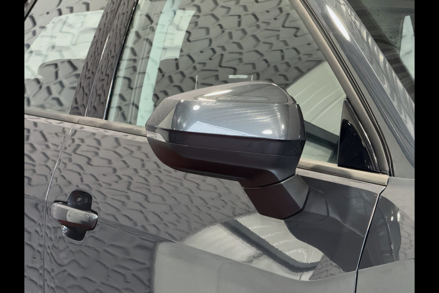 Audi Q2 35 TFSI 1.5 S EDITION 150PK VIR.COCKPIT ELEK.KLEP TOUCHSCREEN CARPLAY NAVI CAMERA MATRIX LED STOELVERW. PDC KEYLESS 06/2024 "Audi rijden begint bij Topautos.nl – 20 Audi topmodellen direct op voorraad!"