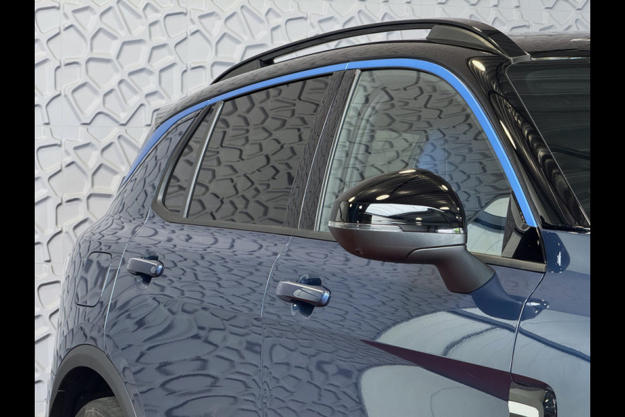 Lynk & Co 01 ✅ NIEUWE AUTO ✅ 2025  / STUUR/STOEL VERW. 1.5 261 PK ZWARTE HEMEL 360CAM 4 JAAR GARANTIE PHEV Plug-in Hybrid Lynk & Co 01 ✅ NIEUWE AUTO ✅ 2025  / STUUR/STOEL VERW. 1.5 261 PK ZWARTE HEMEL 360CAM 4 JAAR GARANTIE PHEV Plug-in Hybrid