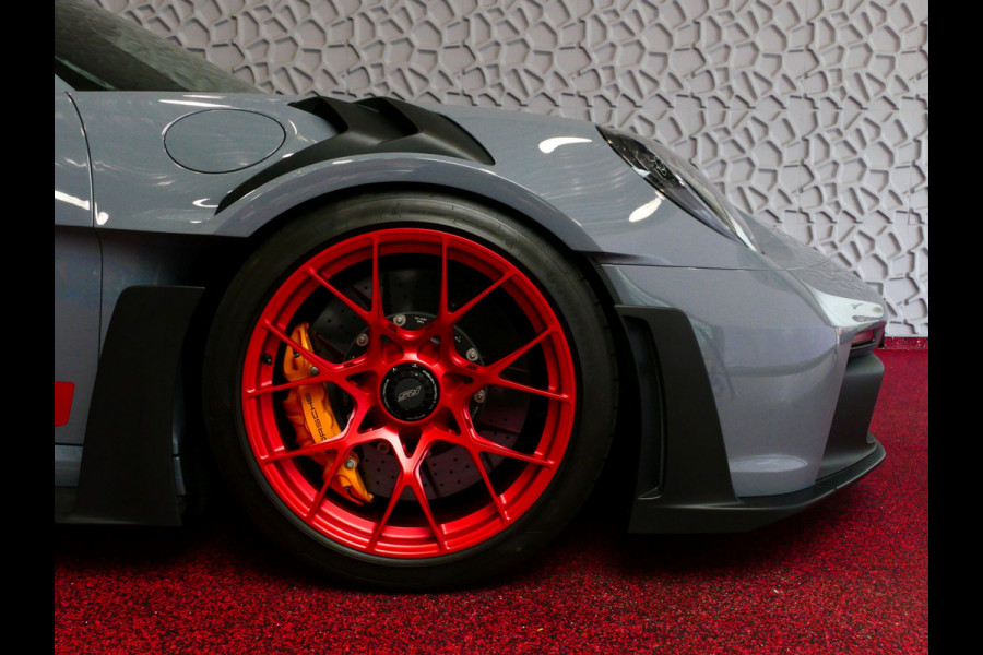 Porsche 911 Porsche 992 GT3 RS – Arctic Grey | Sammlerfahrzeug | Nur 2.099 km Preis inkl. MwSt