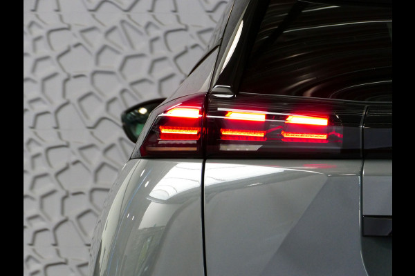 Peugeot 2008 1.2 130PK ALLURE PACK BLINDSPOT CARPLAY NAVI LED VIR.COCKPIT 360.CAMERA ADAP.CRUISE KEYLESS STOELVERW. 05/2024